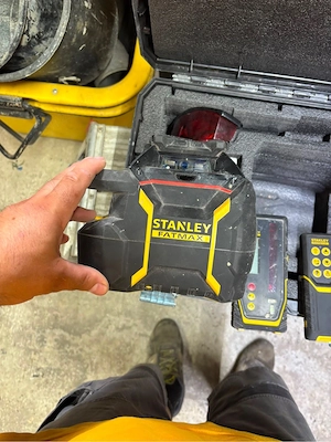 Kit Nivelă Laser Rotativă Stanley FatMax + Accesorii și Cutie Transport