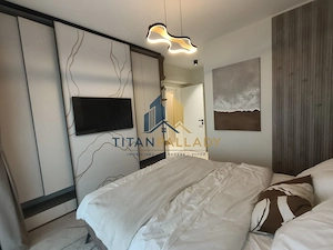 4 Cam Deluxe/ 159mp / Titan-Pallady / Curte 130mp - imagine 12
