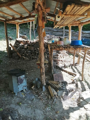 Vând teren 41 ari, dc pădure 36 ari cu poieniță de 5 ari în mijloc. Schimb și cu apartament 2 camere - imagine 7
