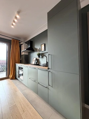 Apartament cu 2 camere, etaj 3, 45 utili, terasa 12mp - zona Central - imagine 7