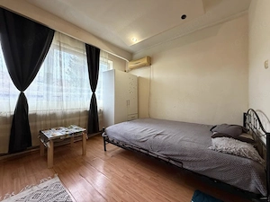 Apartament cu o camera, 17 mp utili, etaj 4, mobilat- Buziasului - imagine 3