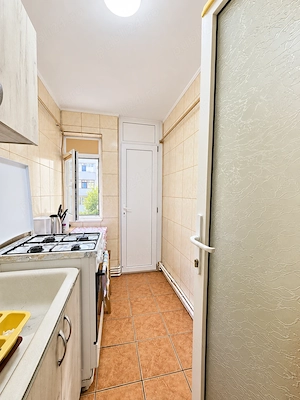 Apartament 3 camere, etaj 1, Viziru 1   Albina, centrală termică - imagine 4
