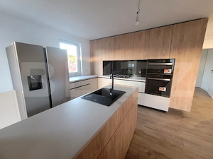Apartament cu 2 camere decomandate, 58mp, parcare, in Dambul Rotund - imagine 2