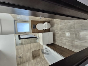 Vand apartament 3 camere  - imagine 5