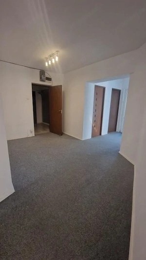 UNIVERSITATE - proprietar, BLOC 1980, AP 4 camere decomandat - imagine 11