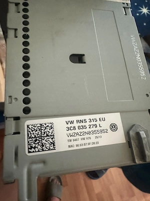 Vând navigație Wv data jos de pe Wv Tiguan - imagine 2