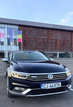 Volkswagen Passat Alltrack 2.0 TDI 4 Motion DSG , 190 CP - imagine 10
