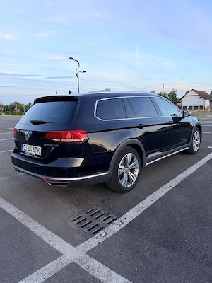 Volkswagen Passat Alltrack 2.0 TDI 4 Motion DSG , 190 CP - imagine 6