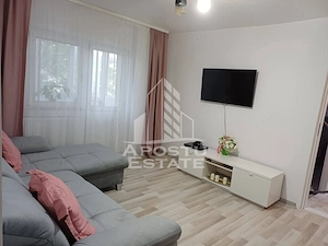 Apartament semidecomandat,2 camere,mobilat,etaj 2,Calea Lipovei - imagine 6