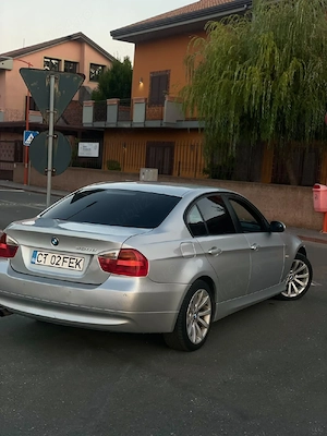 Bmw e90 320D automat - imagine 3