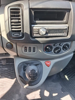 Renault Trafic 2.dci  2010  - imagine 7