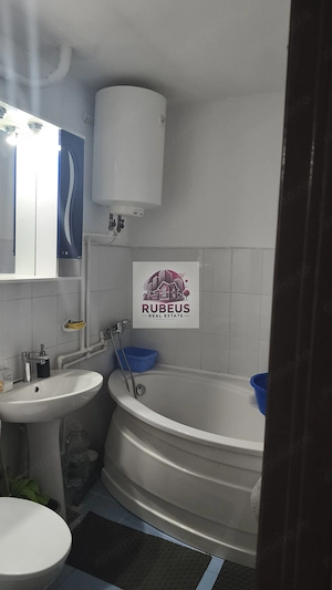 Totul la 5 minute! Garsonieră anvelopată, zona Crișan - imagine 9