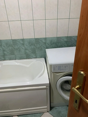 Chirie apartament 1 camera 420 euro zona Interservisan - imagine 4