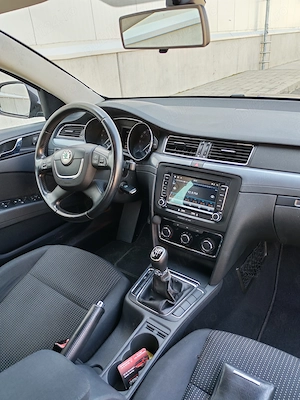 Skoda Superb Greenline - imagine 9