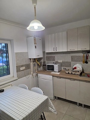 Inchiriez apartament cu 3 camere Zona Tomis 3 - imagine 3