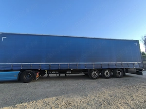 Semiremorca Schmitz VARIO-