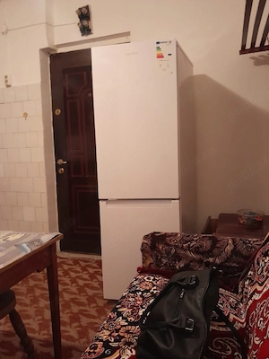 Închiriez Cameră Cămin