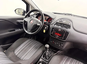 Fiat Punto 1.4 8V Dynamic - imagine 13