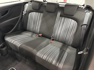 Fiat Punto 1.4 8V Dynamic - imagine 16