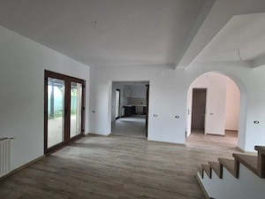 Casa 3 camere de vanzare in Curtea Domneasca  - imagine 9