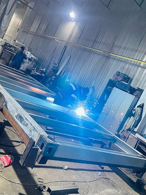 StepCo angajeaza lacatus confectii metalice cu experienta, in Husi - imagine 5