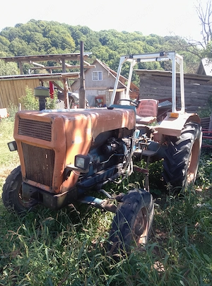 Vind tractor Lamborghini sau schimb cu Frontera sau Samurai  - imagine 2