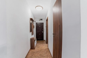 Apartament cu 3 camere și două balcoane, într-o oază de verdeață, Piața Muncii - imagine 5