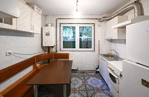 Apartament 2 camere, 54  mp, zona Rovine - imagine 3
