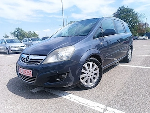 Opel Zafira B Facelift
