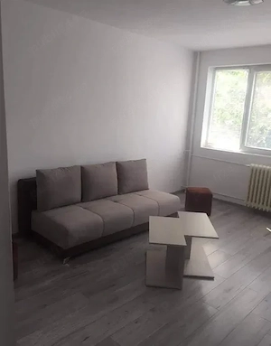 Inchiriez apartament 2 camere decomandat zona Circumvalatiunii - imagine 6