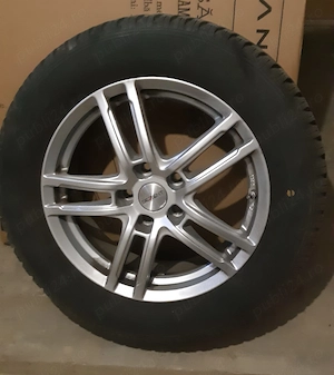 Vând HYUNDAI TUCSON an 2020, benzină - imagine 9