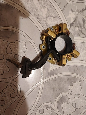 Carbuni electromotor Cielo