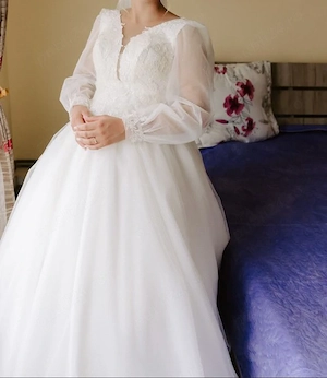 rochie de mireasa 