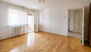 Apartament 2 camere, decomandat , Compelxul Studentesc - imagine 4