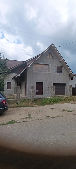 Casa de vanzare.