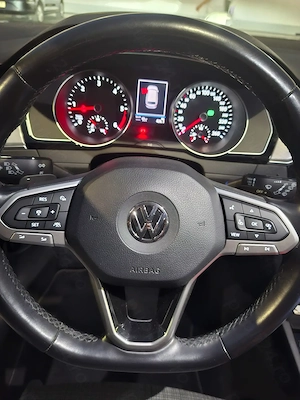 VW Passat Bluemotion 2.0 Germania, PANORAMIC, DSG, ACC, LINE Assist ,COMENZI VOCALE, Padele Sport - imagine 7