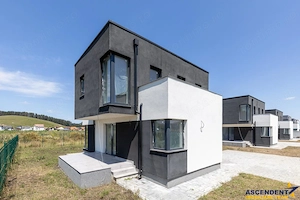 Vila Sanpetru,  intabulata, constructie noua, zona Lempes - imagine 11