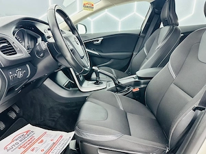 Volvo V40 - imagine 11