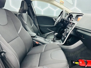 Volvo V40 - imagine 16