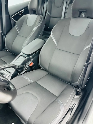 Volvo V40 - imagine 18