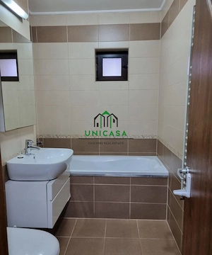 Apartament 4 camere - Zona Nord - imagine 6