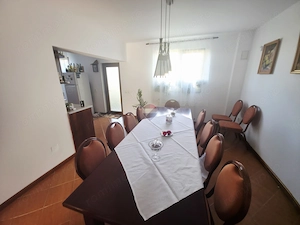 Casă / Vilă cu 5 camere de vânzare - imagine 15
