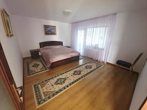 Casă / Vilă cu 5 camere de vânzare - imagine 6