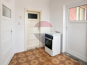 Casă 3 camere | Izolată exterior, acoperiș refăcut | Comision 0% - imagine 15