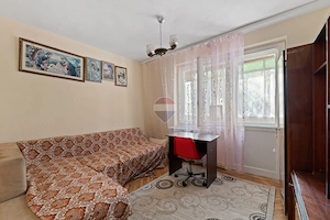 Apartament 2 camere decomandat | Str. Tudor Vladimirescu, Arad - imagine 4