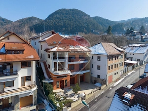 VILĂ EXCLUSIVISTĂ, REGIM HOTELIER, SCHEII BRASOVULUI - imagine 4
