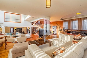 VILĂ EXCLUSIVISTĂ, REGIM HOTELIER, SCHEII BRASOVULUI - imagine 18
