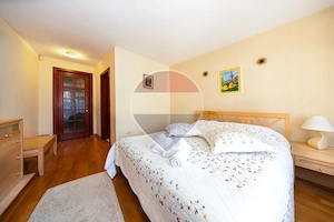 VILĂ EXCLUSIVISTĂ, REGIM HOTELIER, SCHEII BRASOVULUI - imagine 6
