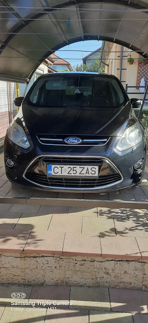 Vând Ford C Max 2011