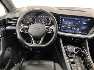 Volkswagen Touareg - imagine 6